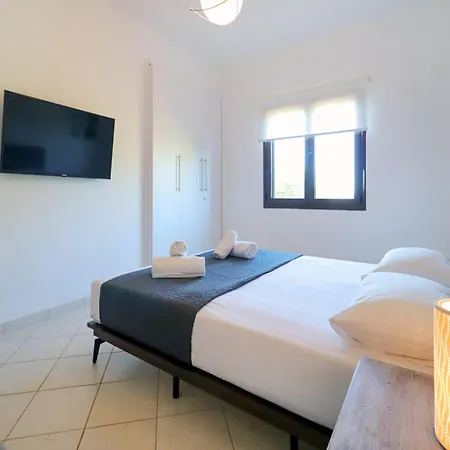 아파트 Luxury In Akti Elias Sithonia 라고만드라